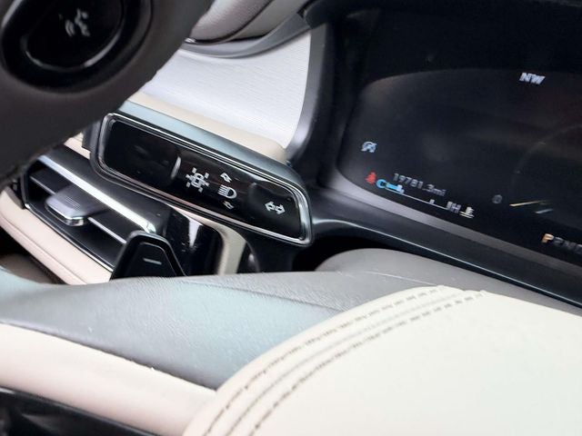 2023 Lincoln Aviator Standard