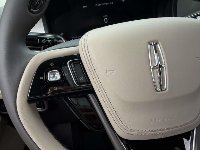 2023 Lincoln Aviator Standard