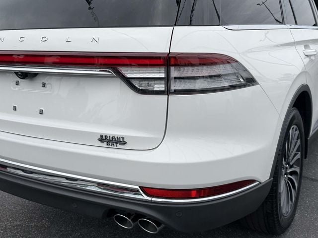 2023 Lincoln Aviator Standard