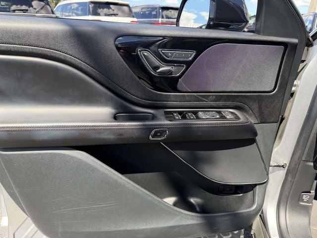 2023 Lincoln Aviator Standard