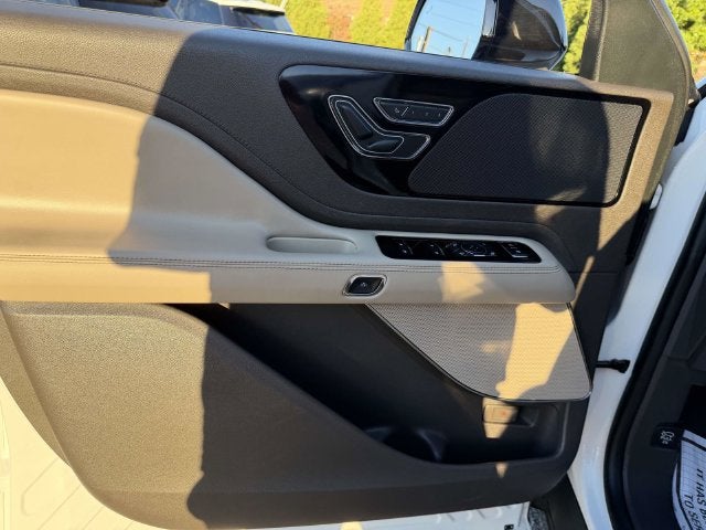 2023 Lincoln Aviator Standard