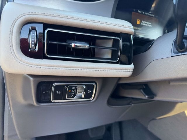 2023 Lincoln Aviator Standard