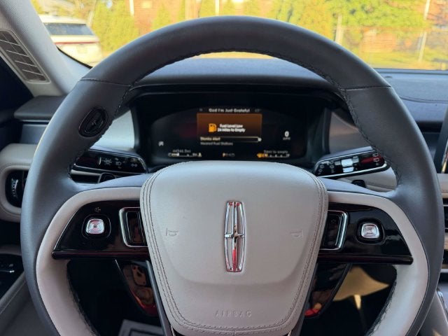2023 Lincoln Aviator Standard