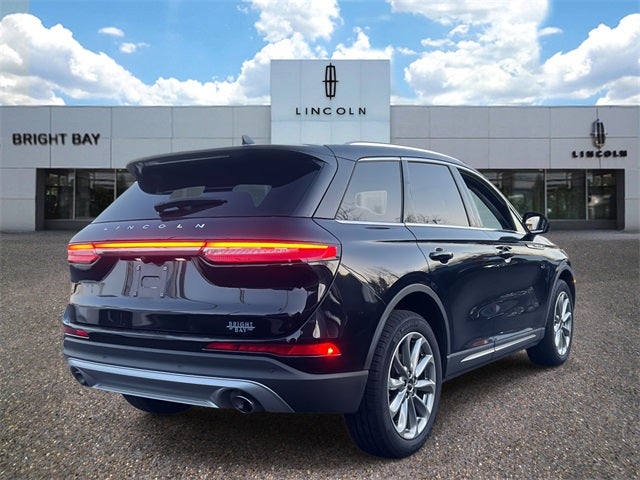 2022 Lincoln Corsair Standard