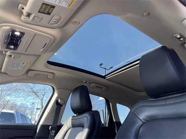 2024 Lincoln Corsair Premiere