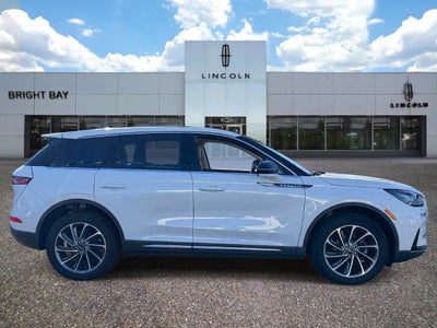 2023 Lincoln Corsair Standard