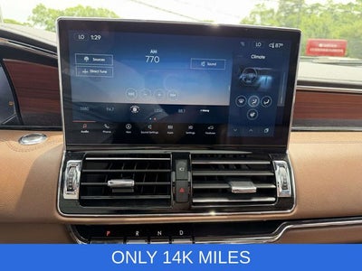 2023 Lincoln Navigator Reserve