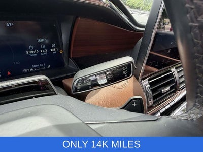 2023 Lincoln Navigator Reserve