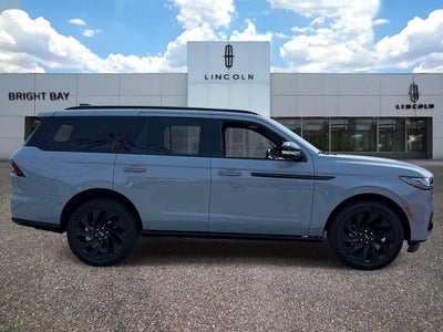2026 Lincoln Navigator Reserve