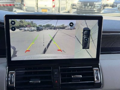 2022 Lincoln Navigator Standard