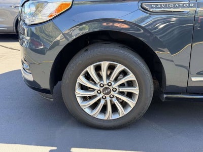 2022 Lincoln Navigator Standard