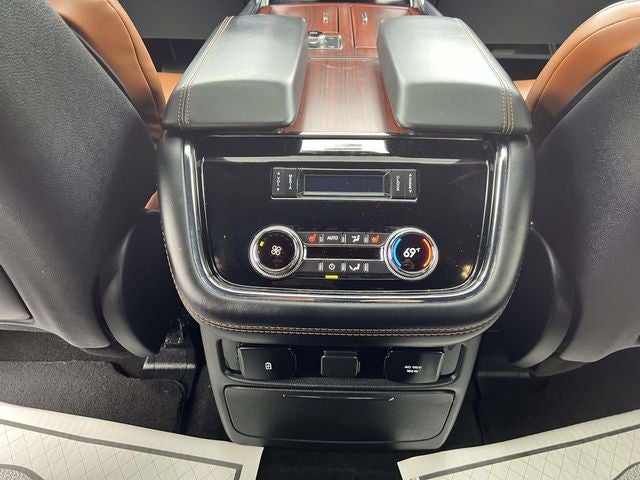 2021 Lincoln Navigator L Reserve