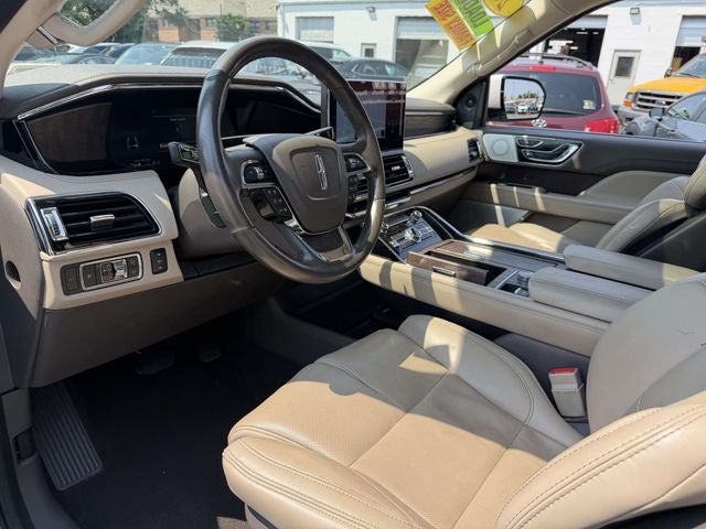 2022 Lincoln Navigator L Reserve
