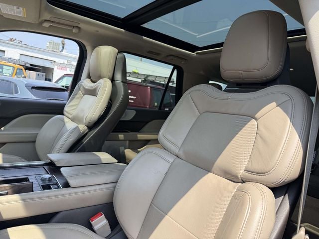 2022 Lincoln Navigator L Reserve