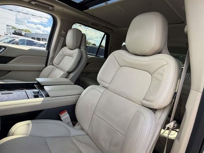 2021 Lincoln Navigator L Reserve