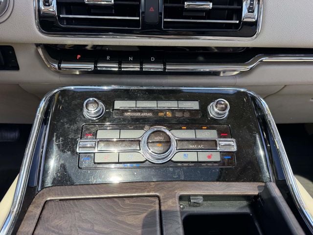 2021 Lincoln Navigator L Reserve