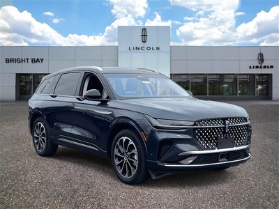 2024 Lincoln Nautilus Reserve