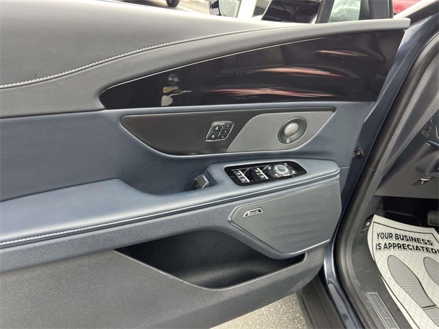 2024 Lincoln Nautilus Reserve