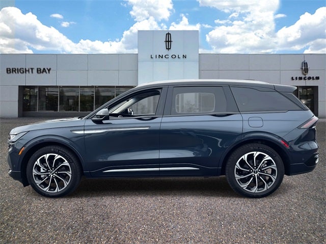 2024 Lincoln Nautilus Reserve