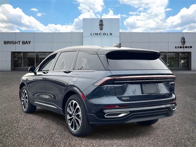 2024 Lincoln Nautilus Reserve