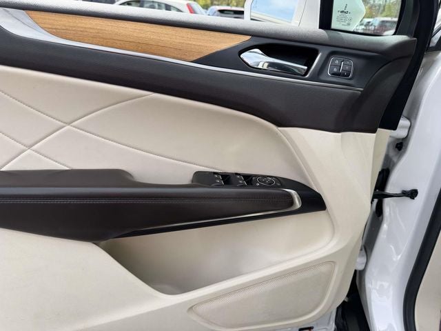 2015 Lincoln MKC Reserve