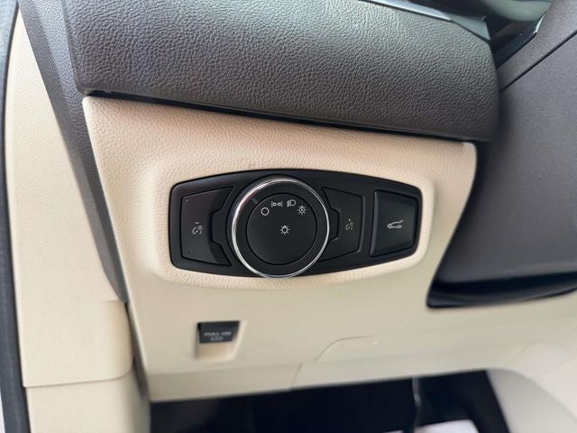 2015 Lincoln MKC Reserve