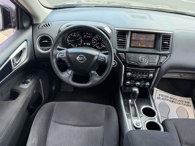 2015 Nissan Pathfinder SV
