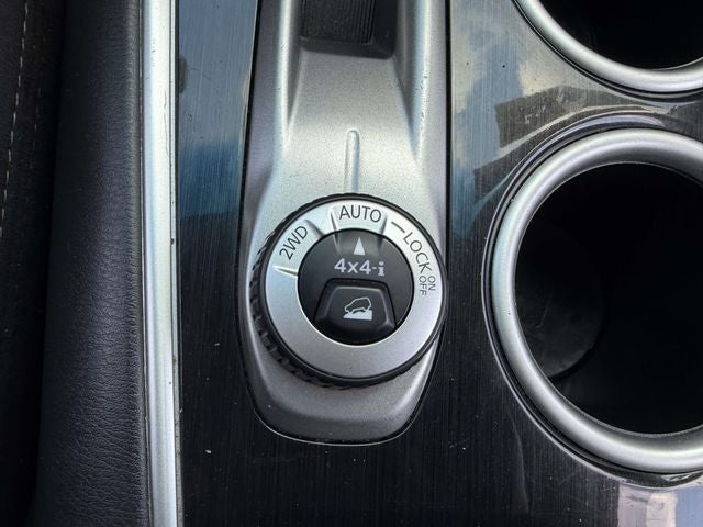 2015 Nissan Pathfinder SV