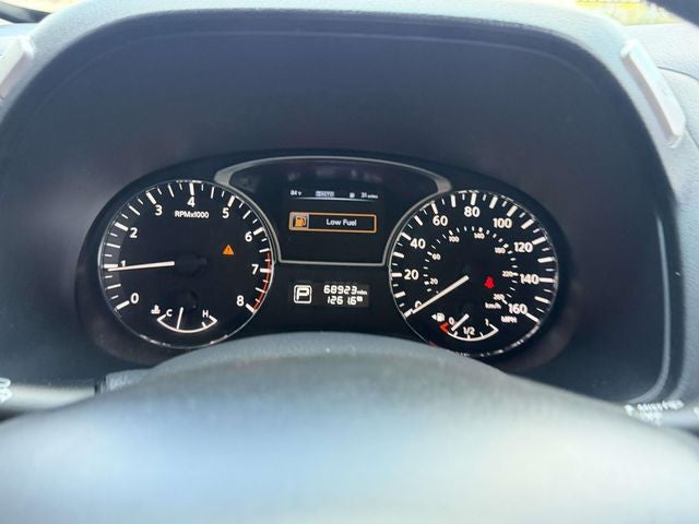 2015 Nissan Pathfinder SV