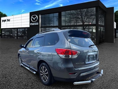 2015 Nissan Pathfinder SV