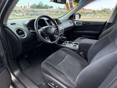 2015 Nissan Pathfinder SV