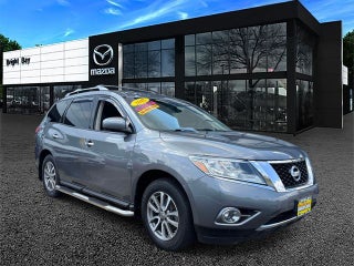 2015 Nissan Pathfinder SV
