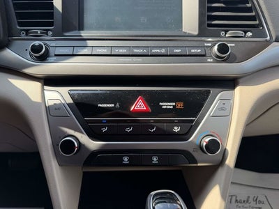 2017 Hyundai Elantra SE