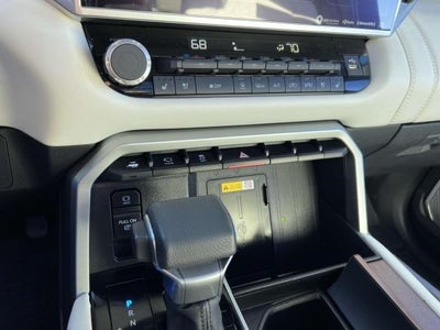 2023 Toyota Tundra Hybrid Capstone