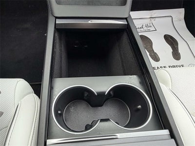 2025 Tesla Model 3 PERFORMANCE