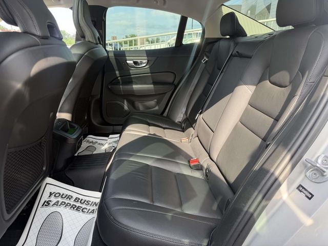 2023 Volvo S60 B5 Plus Dark Theme