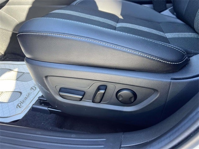 2025 Mazda Mazda CX-50 2.5 S Preferred AWD