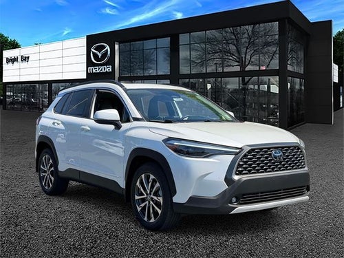 2023 Toyota Corolla Cross XLE