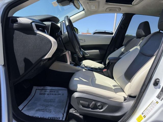 2023 Toyota Corolla Cross XLE