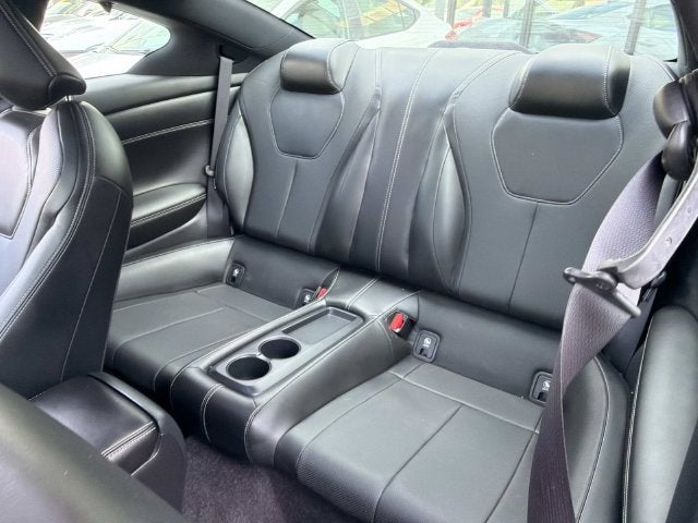 2022 INFINITI Q60 LUXE