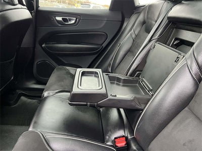 2019 Volvo XC60 T6 R-Design