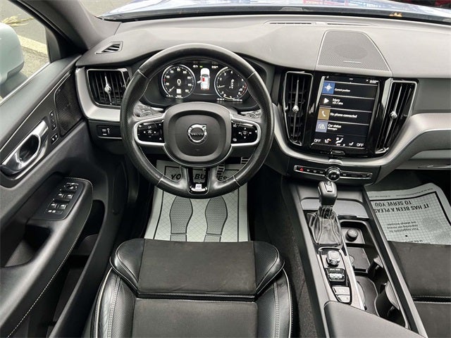 2019 Volvo XC60 T6 R-Design