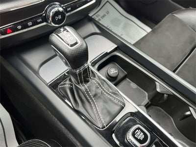 2019 Volvo XC60 T6 R-Design