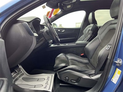 2019 Volvo XC60 T6 R-Design