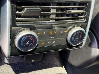 2024 Land Rover Range Rover SE