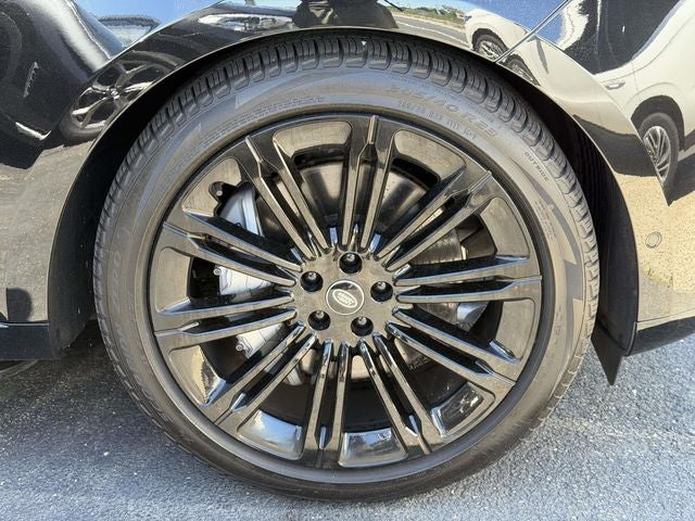 2024 Land Rover Range Rover SE