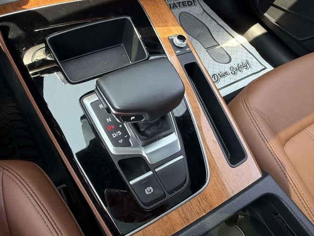 2022 Audi Q5 45 S line Premium quattro