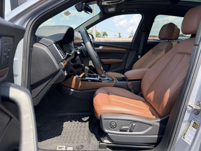 2022 Audi Q5 45 S line Premium quattro