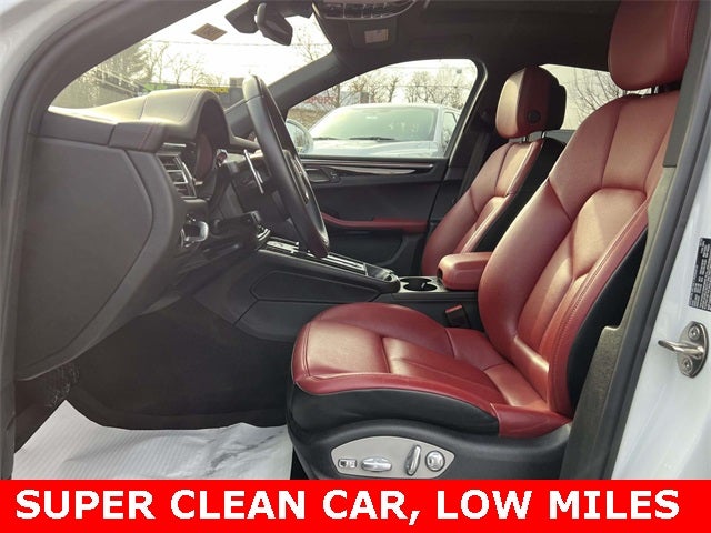 2023 Porsche Macan S