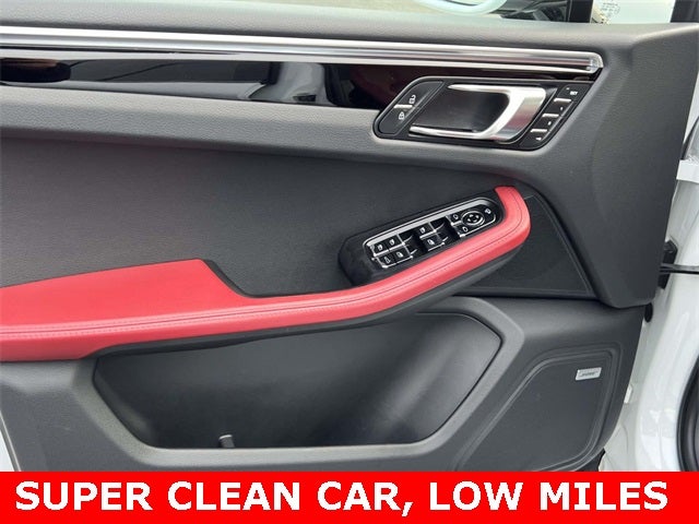 2023 Porsche Macan S